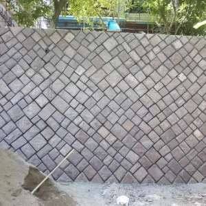 اجرای سنگ مالون